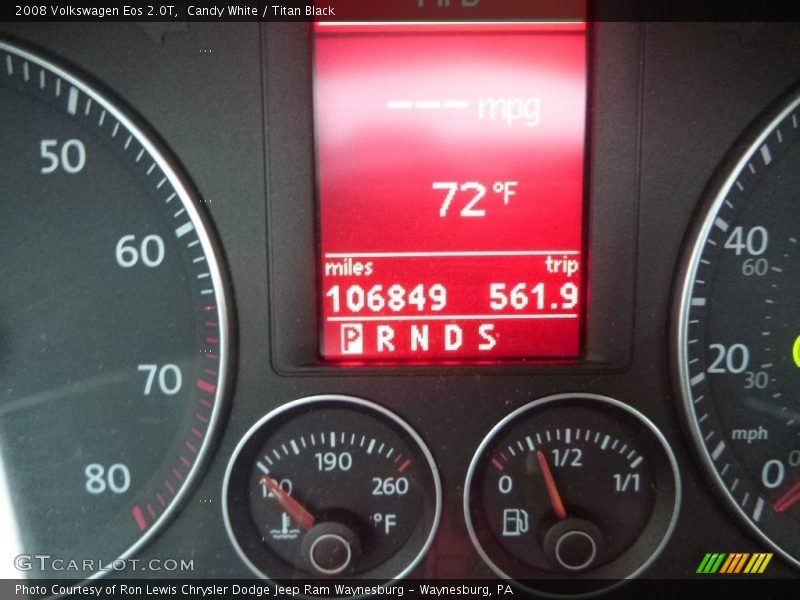 Candy White / Titan Black 2008 Volkswagen Eos 2.0T