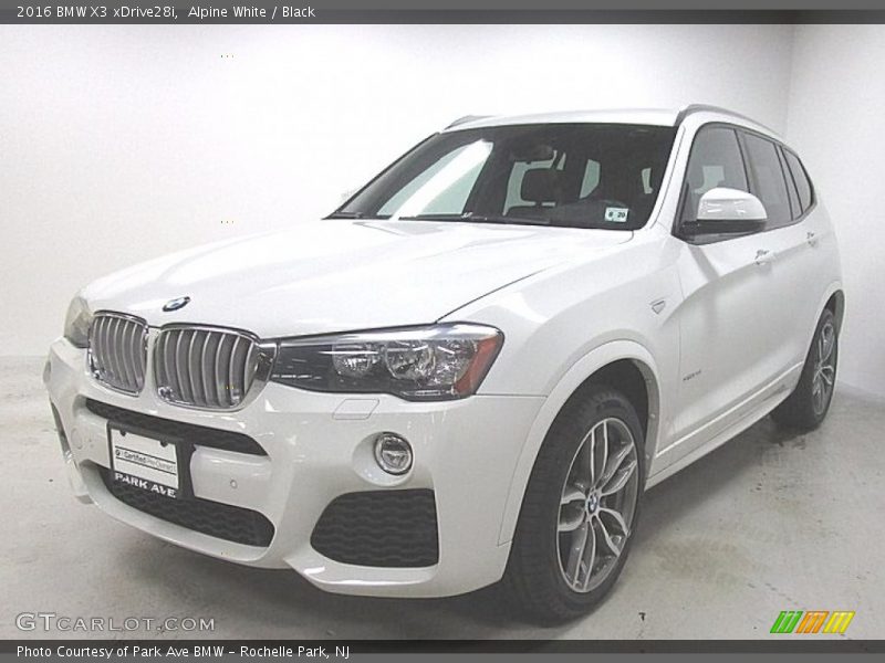 Alpine White / Black 2016 BMW X3 xDrive28i