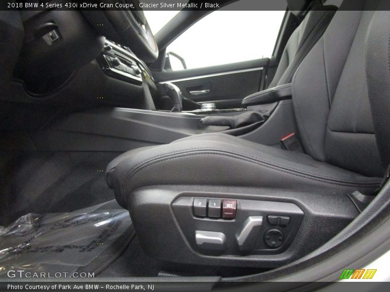 Glacier Silver Metallic / Black 2018 BMW 4 Series 430i xDrive Gran Coupe
