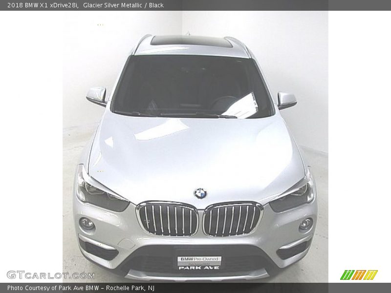 Glacier Silver Metallic / Black 2018 BMW X1 xDrive28i