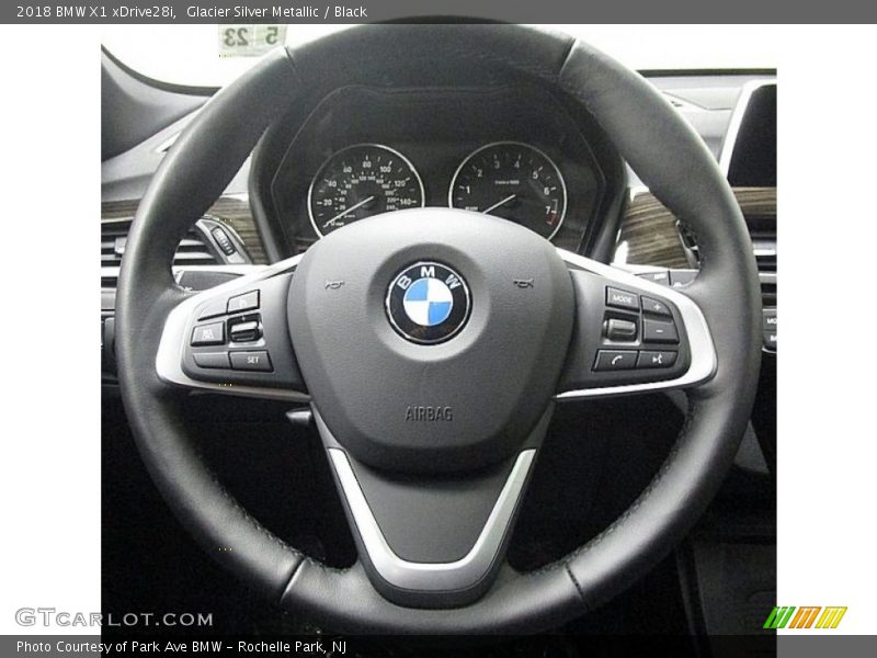 Glacier Silver Metallic / Black 2018 BMW X1 xDrive28i