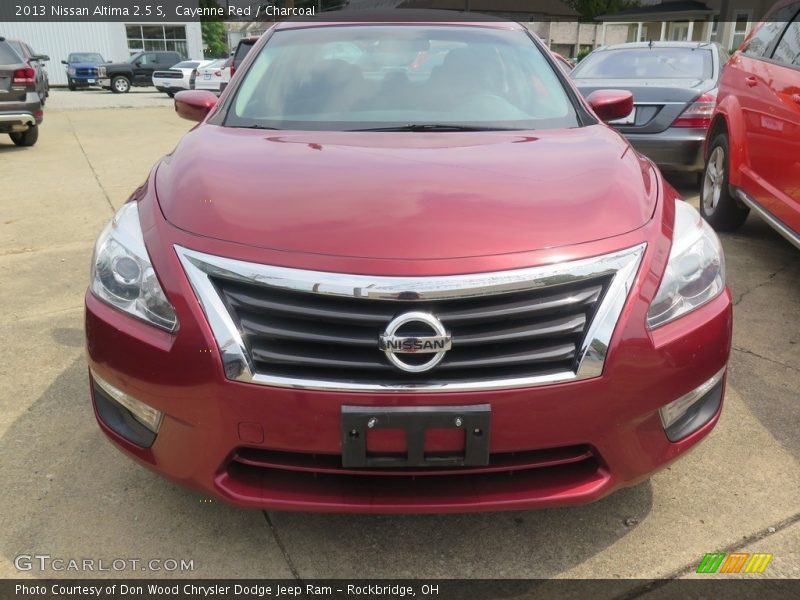 Cayenne Red / Charcoal 2013 Nissan Altima 2.5 S