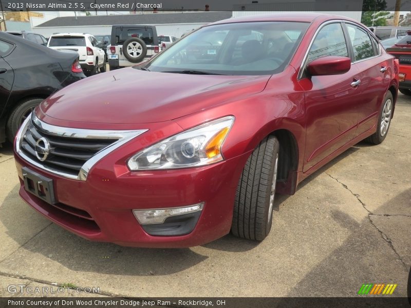 Cayenne Red / Charcoal 2013 Nissan Altima 2.5 S