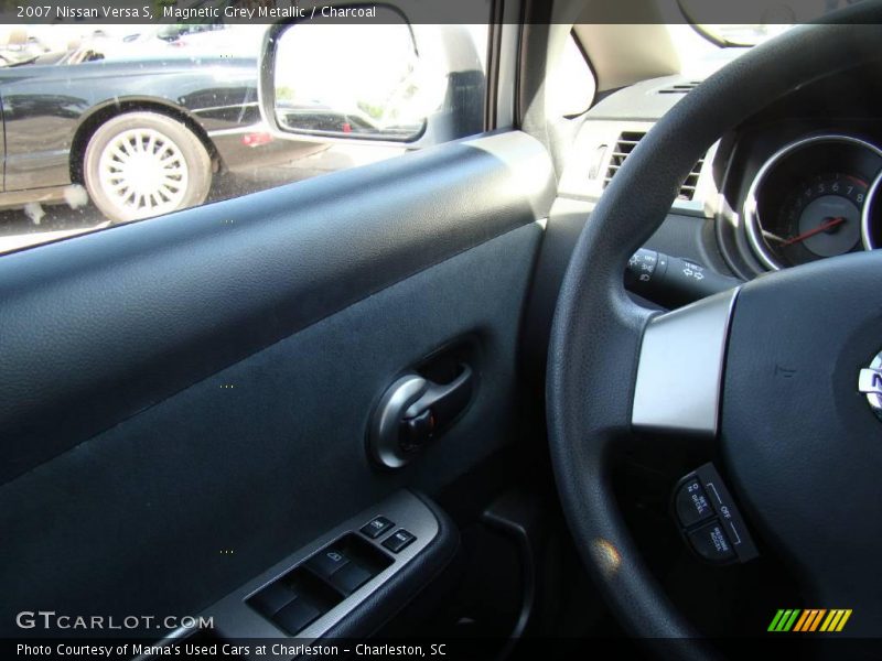 Magnetic Grey Metallic / Charcoal 2007 Nissan Versa S