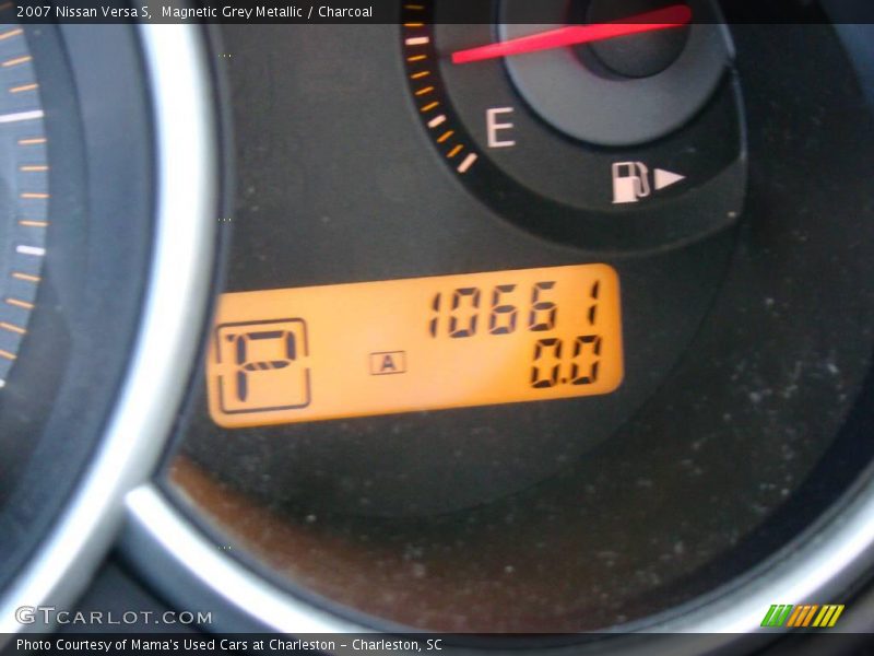 Magnetic Grey Metallic / Charcoal 2007 Nissan Versa S