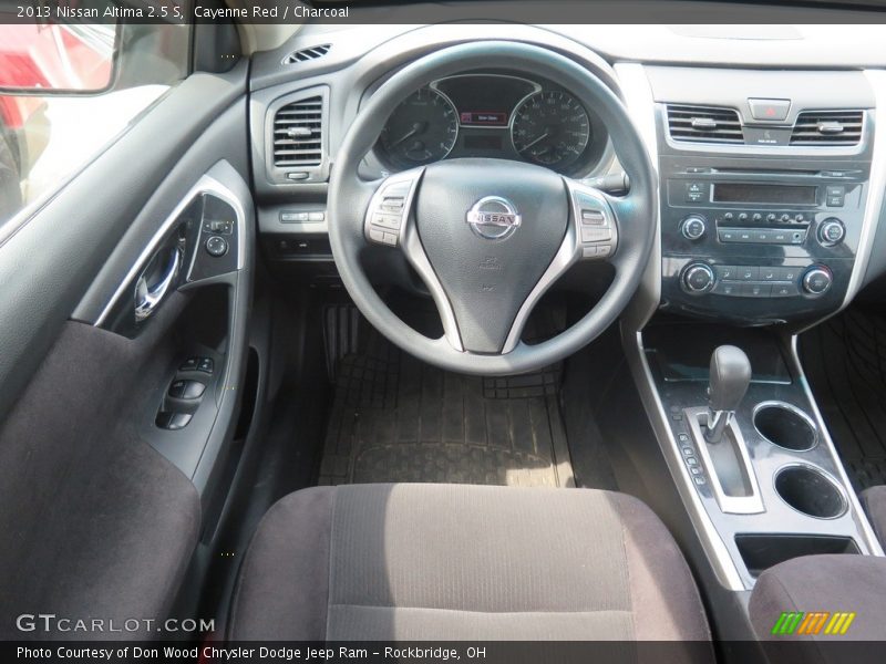 Cayenne Red / Charcoal 2013 Nissan Altima 2.5 S