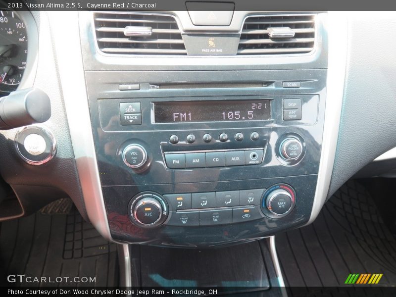 Cayenne Red / Charcoal 2013 Nissan Altima 2.5 S