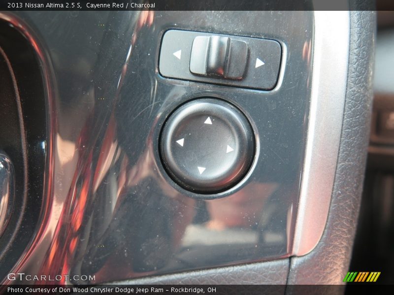 Cayenne Red / Charcoal 2013 Nissan Altima 2.5 S