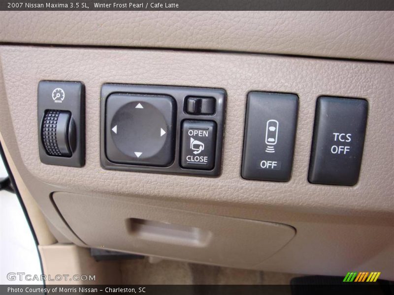 Winter Frost Pearl / Cafe Latte 2007 Nissan Maxima 3.5 SL