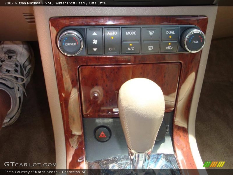 Winter Frost Pearl / Cafe Latte 2007 Nissan Maxima 3.5 SL
