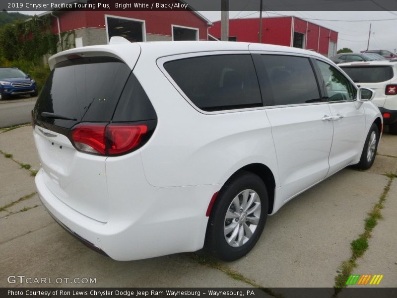 Bright White / Black/Alloy 2019 Chrysler Pacifica Touring Plus