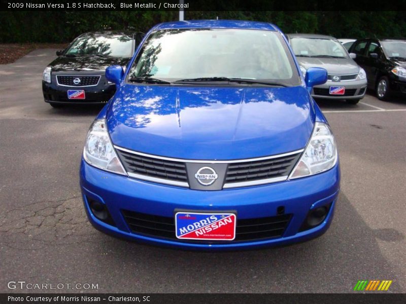 Blue Metallic / Charcoal 2009 Nissan Versa 1.8 S Hatchback
