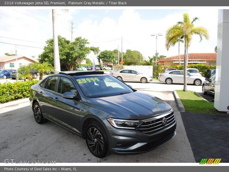 Platinum Gray Metallic / Titan Black 2019 Volkswagen Jetta SEL Premium