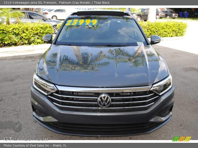 Platinum Gray Metallic / Titan Black 2019 Volkswagen Jetta SEL Premium