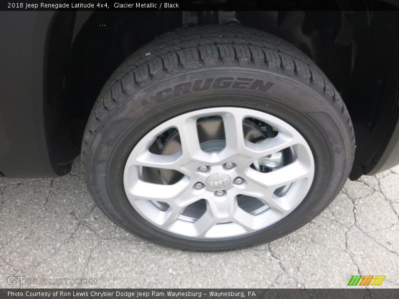 Glacier Metallic / Black 2018 Jeep Renegade Latitude 4x4