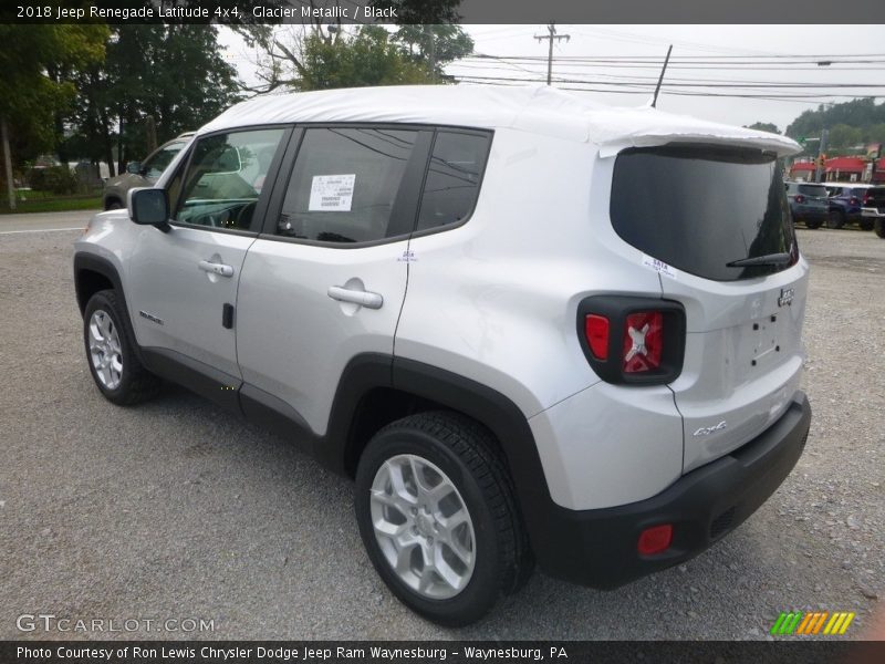 Glacier Metallic / Black 2018 Jeep Renegade Latitude 4x4