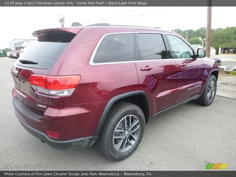 Velvet Red Pearl / Black/Light Frost Beige 2018 Jeep Grand Cherokee Laredo 4x4