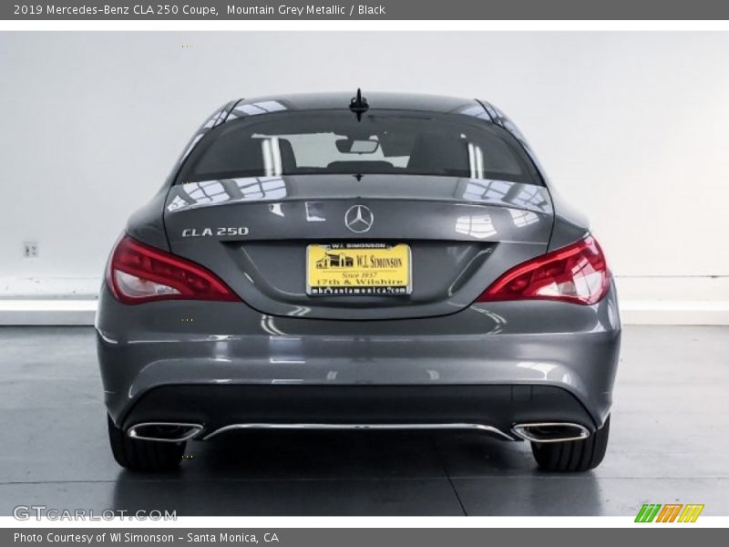 Mountain Grey Metallic / Black 2019 Mercedes-Benz CLA 250 Coupe