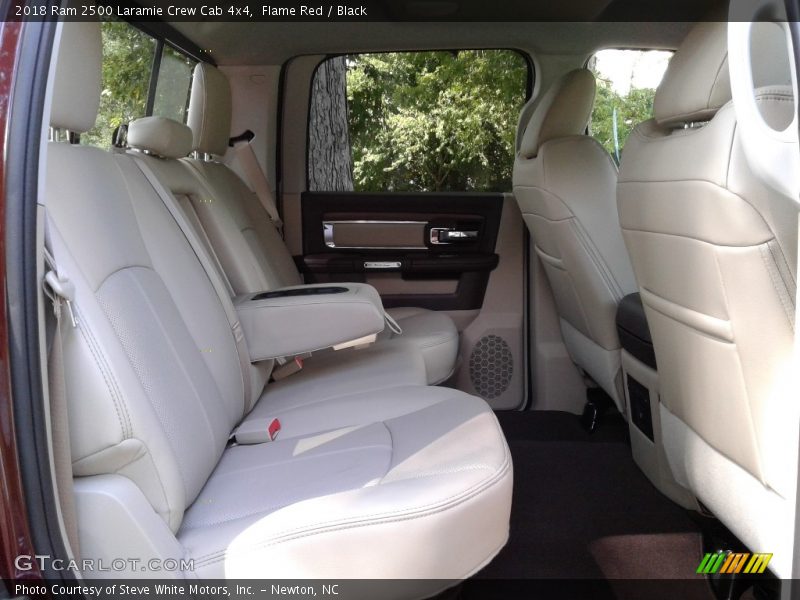 Flame Red / Black 2018 Ram 2500 Laramie Crew Cab 4x4