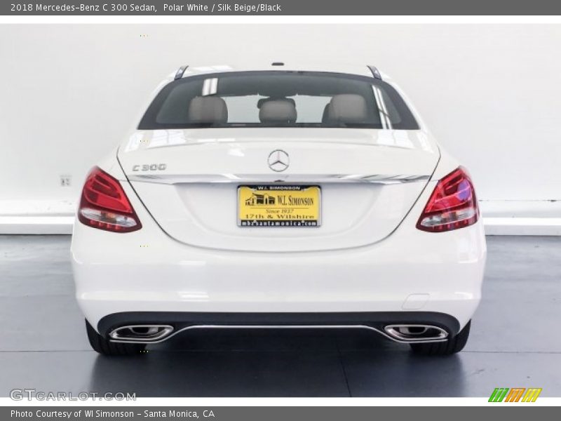 Polar White / Silk Beige/Black 2018 Mercedes-Benz C 300 Sedan