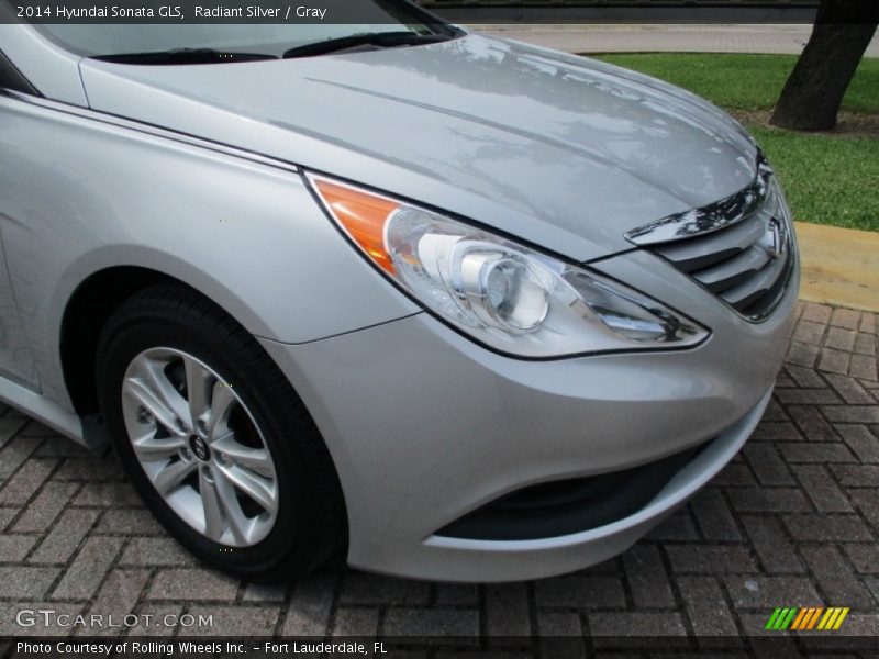 Radiant Silver / Gray 2014 Hyundai Sonata GLS