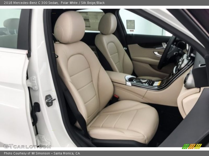 Polar White / Silk Beige/Black 2018 Mercedes-Benz C 300 Sedan