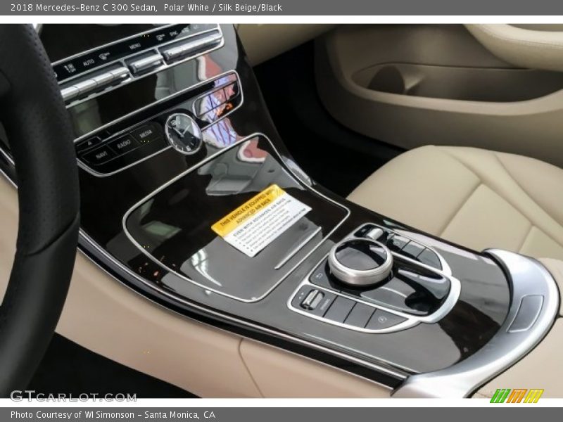 Polar White / Silk Beige/Black 2018 Mercedes-Benz C 300 Sedan