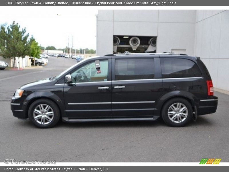 Brilliant Black Crystal Pearlcoat / Medium Slate Gray/Light Shale 2008 Chrysler Town & Country Limited