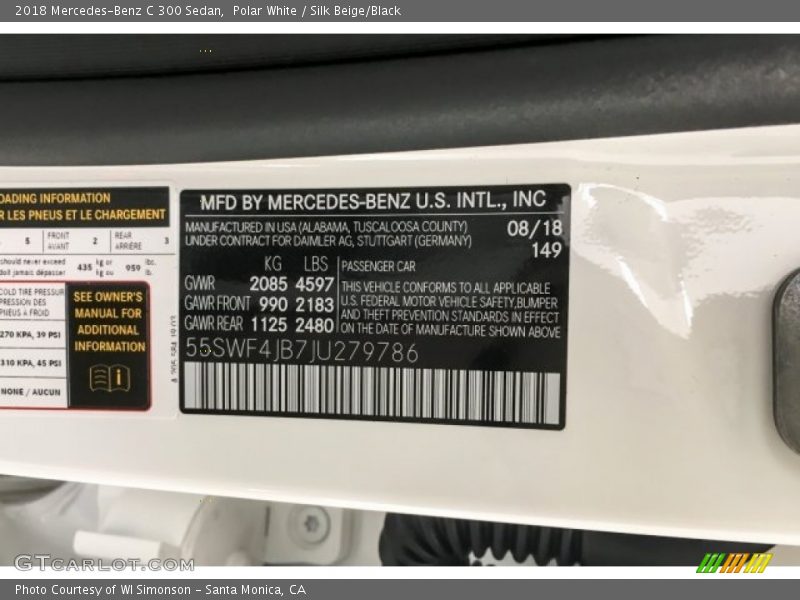 Polar White / Silk Beige/Black 2018 Mercedes-Benz C 300 Sedan
