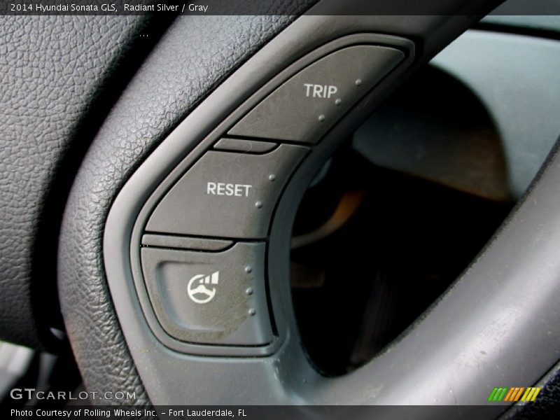 Radiant Silver / Gray 2014 Hyundai Sonata GLS