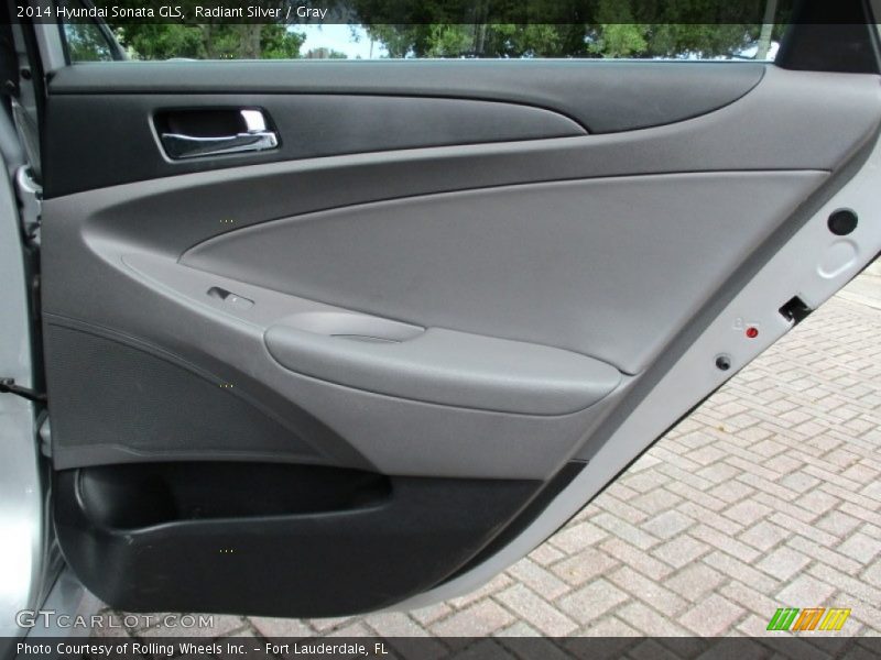 Radiant Silver / Gray 2014 Hyundai Sonata GLS