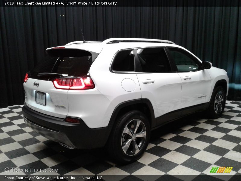 Bright White / Black/Ski Grey 2019 Jeep Cherokee Limited 4x4