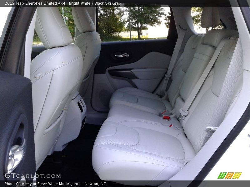 Bright White / Black/Ski Grey 2019 Jeep Cherokee Limited 4x4