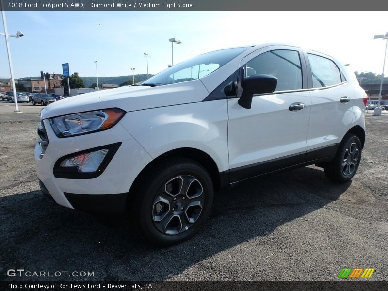 Diamond White / Medium Light Stone 2018 Ford EcoSport S 4WD
