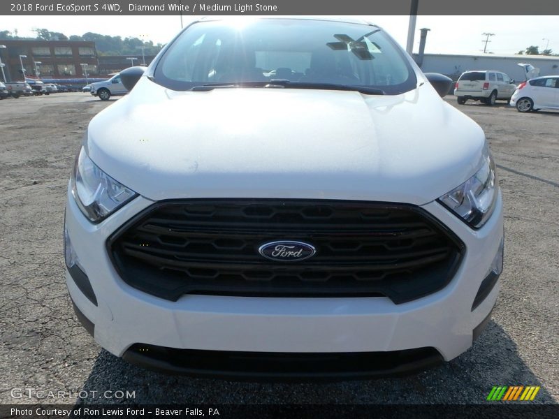 Diamond White / Medium Light Stone 2018 Ford EcoSport S 4WD