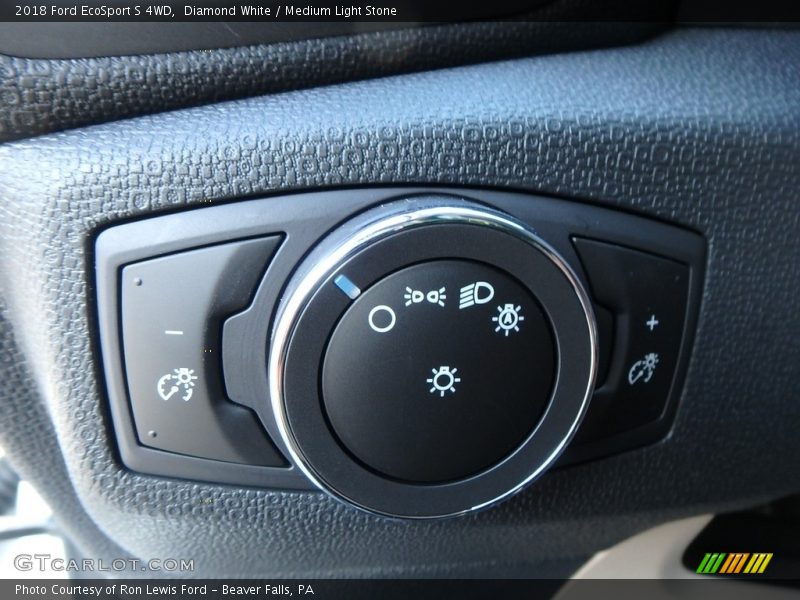 Diamond White / Medium Light Stone 2018 Ford EcoSport S 4WD