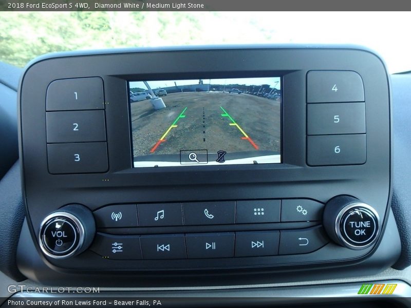 Diamond White / Medium Light Stone 2018 Ford EcoSport S 4WD