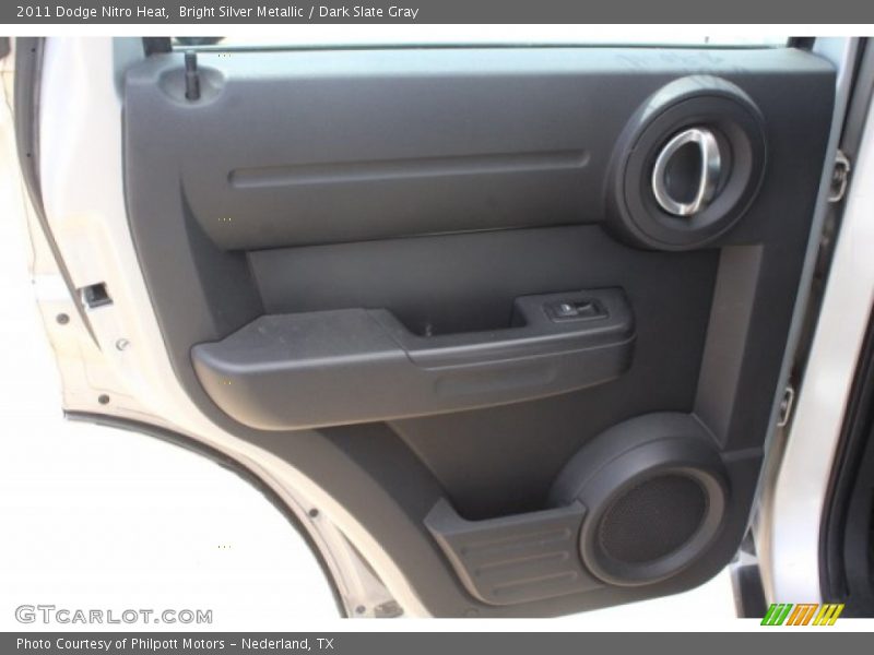Bright Silver Metallic / Dark Slate Gray 2011 Dodge Nitro Heat