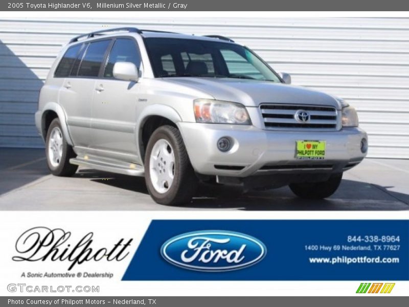 Millenium Silver Metallic / Gray 2005 Toyota Highlander V6