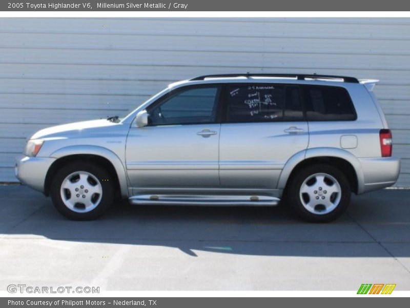 Millenium Silver Metallic / Gray 2005 Toyota Highlander V6