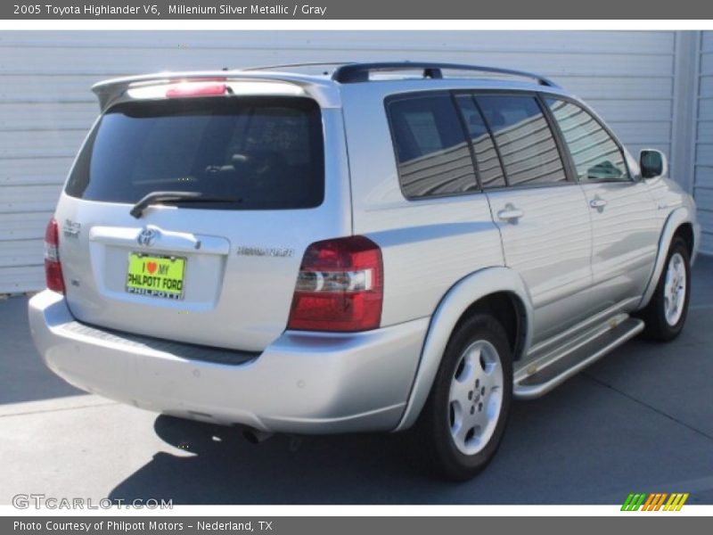 Millenium Silver Metallic / Gray 2005 Toyota Highlander V6