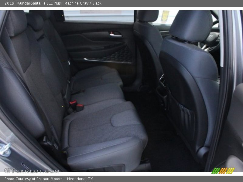 Machine Gray / Black 2019 Hyundai Santa Fe SEL Plus