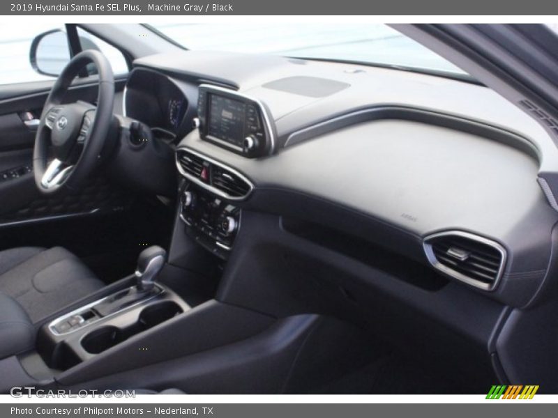 Machine Gray / Black 2019 Hyundai Santa Fe SEL Plus