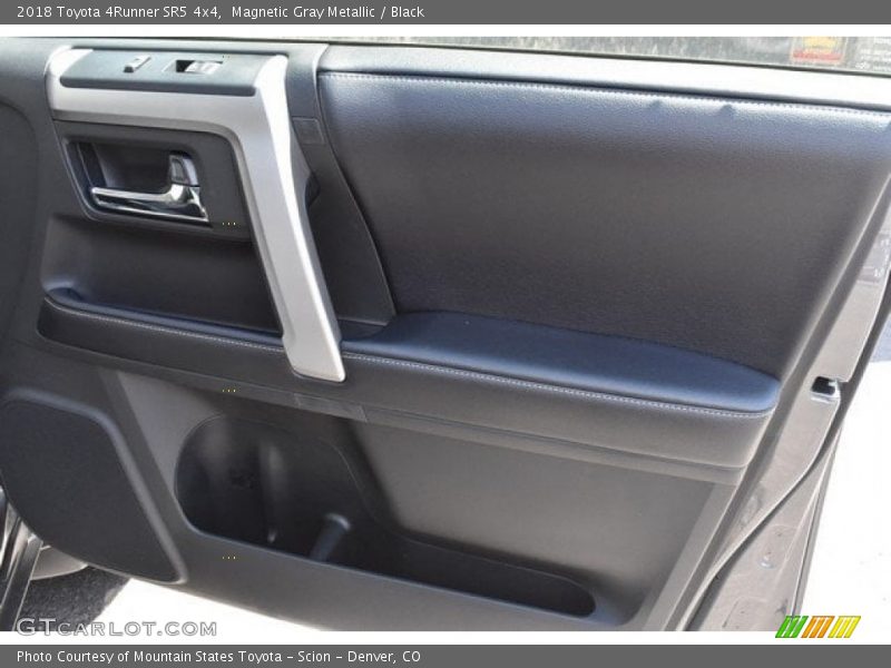 Magnetic Gray Metallic / Black 2018 Toyota 4Runner SR5 4x4