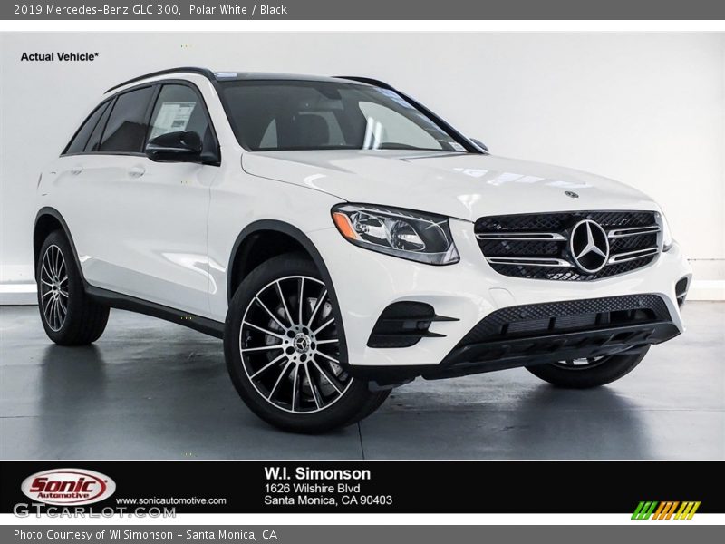 Polar White / Black 2019 Mercedes-Benz GLC 300