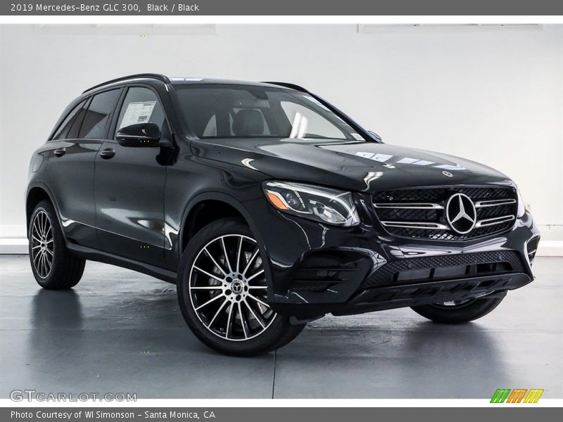 Black / Black 2019 Mercedes-Benz GLC 300