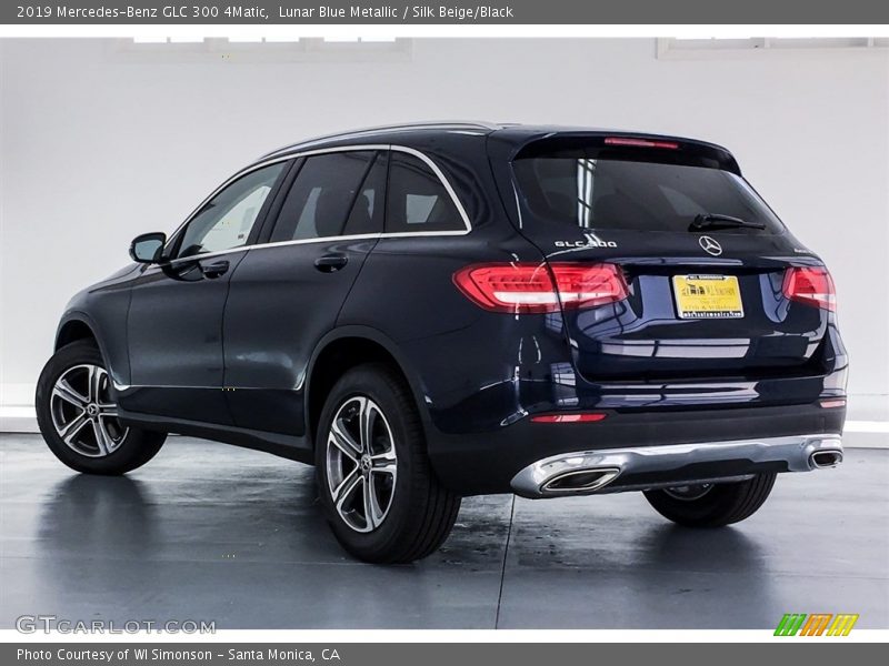 Lunar Blue Metallic / Silk Beige/Black 2019 Mercedes-Benz GLC 300 4Matic