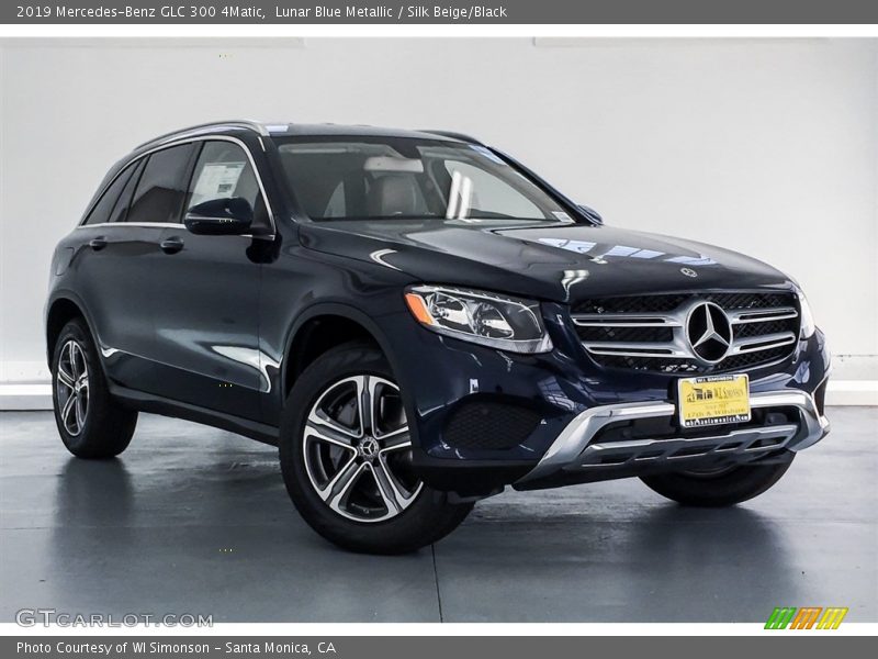 Lunar Blue Metallic / Silk Beige/Black 2019 Mercedes-Benz GLC 300 4Matic