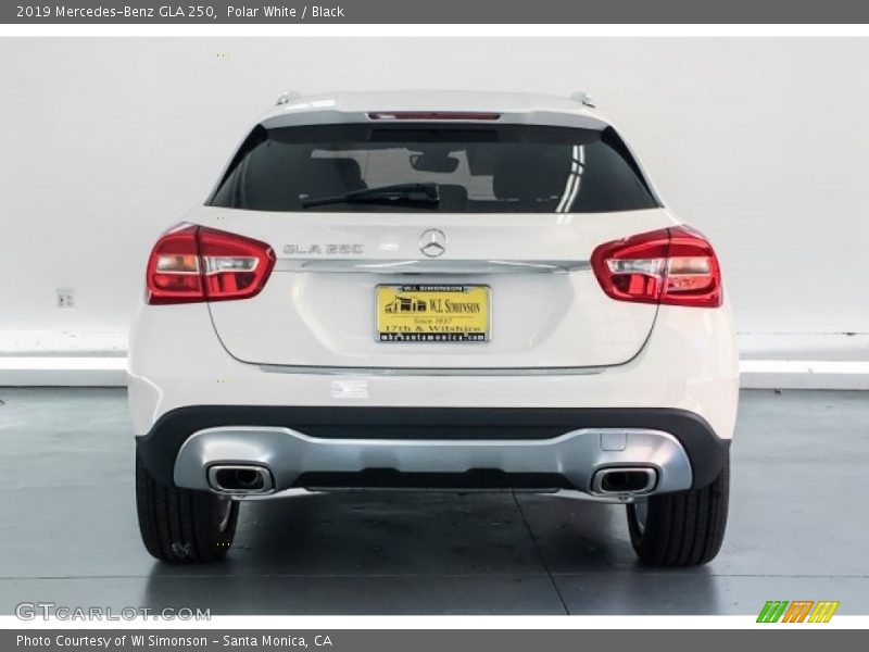 Polar White / Black 2019 Mercedes-Benz GLA 250