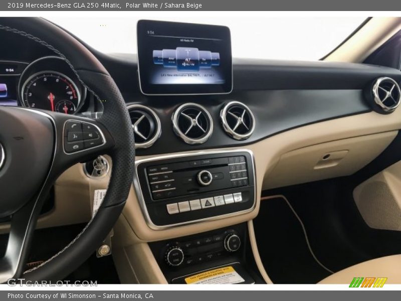 Polar White / Sahara Beige 2019 Mercedes-Benz GLA 250 4Matic